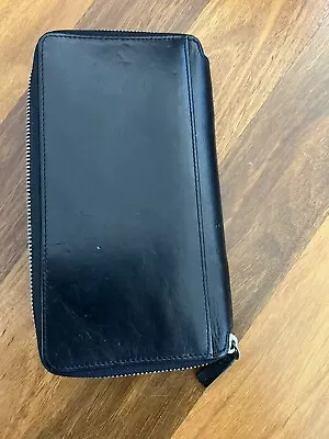 Country Road Black Leather Men’s Wallet  • $65