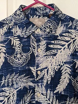 Margaritaville Mens Hawaiian Button Up Shirt Xl Silk Linen Blue Palm Floral • $15