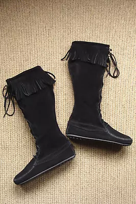 Minnetonka Black Suede Front Lace Knee High Fringe Boots Women's  10usl 8uk 41eu • $62.17