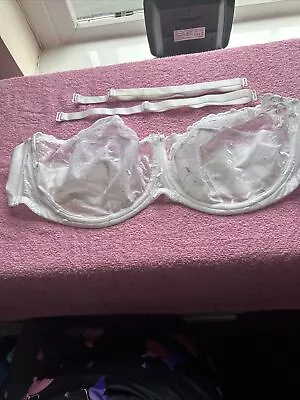 M&S Multi Way Strapless Bra • £0.99