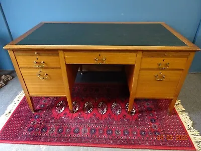 £240 • Buy A Lovely Solid Leather Topped Pedestal / Teachers Desk