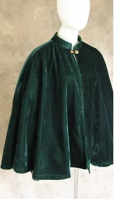 Velvet Cape Green Velvet With Black Satin Lining And Double Gold Button Closure • $46