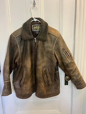 Vintage Men's IZZI Small Leather Flight Bomber WWII Jacket  • $24.99