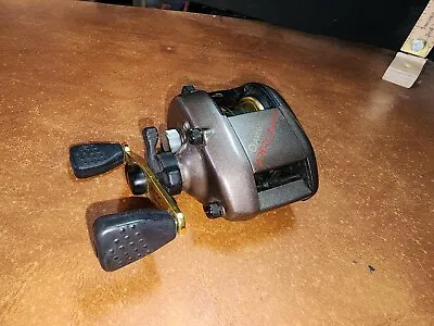 Vintage Zebco Quantum Pro Express PR 200 Baitcasting Fishing Reel  Made In Korea • $13.79