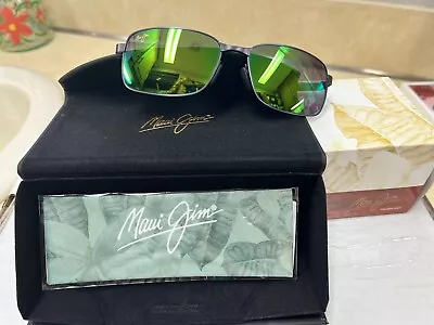 Maui Jim Shoal Mj 797-02f Gunmetal With Maui Green Polarized Sunglasses New 9 • $135