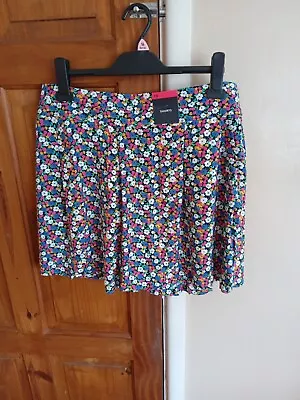 Marks And Spencer Shorts Size 18 • £10