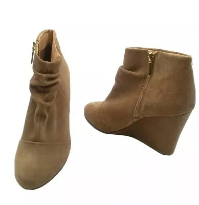 Victoria's Secret Ankle Boots Tan Wedge Heels Side Zip Size 6.5 B • $15.15