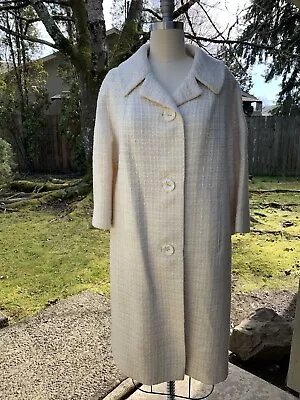 Vintage Coat- Women’s Small/medium • $65