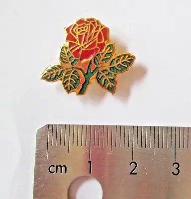 £1.29 • Buy England Red Rose Pin Badge Lancashire Red Rose Design