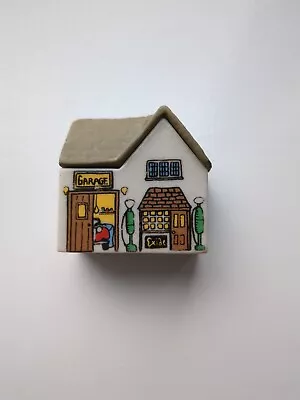 Vintage Wade England 'Whimsey Service Station Garage' Ornament C.1980s • £2