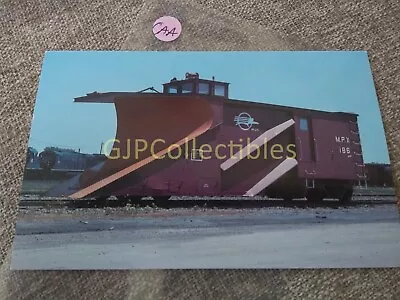 P3BZZ Train Or Station Postcard Railroad RR MISSOURI PACIFIC RAILROAD MPX 186 • $6.27