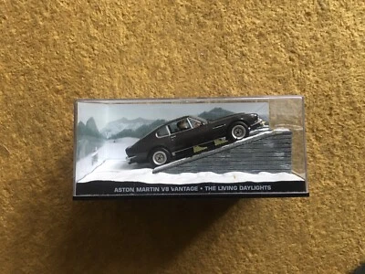 £10 • Buy James Bond Car Collection Aston Martin V8 Vantage -LivingDaylightsSeeDescription