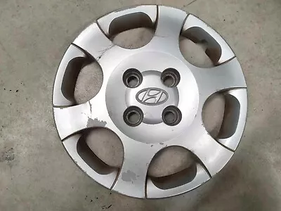 08/2000 To 09/2003 Hyundai XD Elantra - 15 Inch Hub Cap • $20