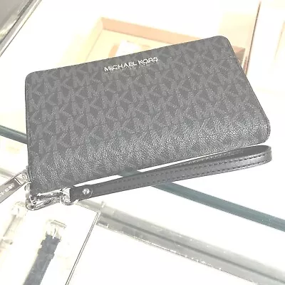 Michael Kors Women Flat Phone Case Wristlet Zip Around Wallet Credit Card Holder • $57.80