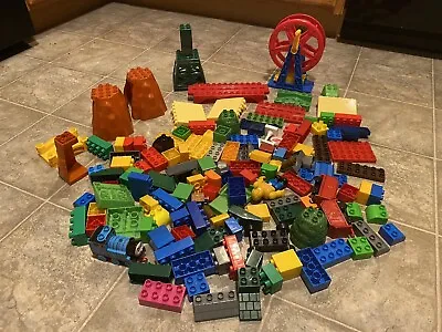 P964 Mega Bloks Lego Blocks Thomas & Friends Train Blocks Shed Parts Lot • $22