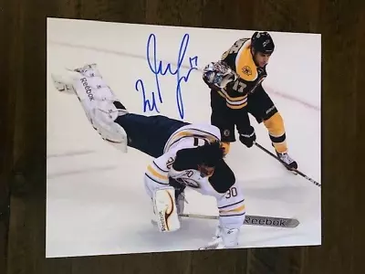 Boston Bruins Milan Lucic Autographed 8x10 Photo JSA • $75