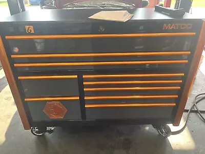 MATCO TOOL BOX 6 Series With Power Drawer NO TOOLS INCLUDED • $3500