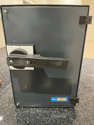 £100 • Buy 100a TP+N SWITCH FUSE 3 PHASE METAL CLAD GREY INDUSTRIAL FUSE DISCONNECTOR SF100