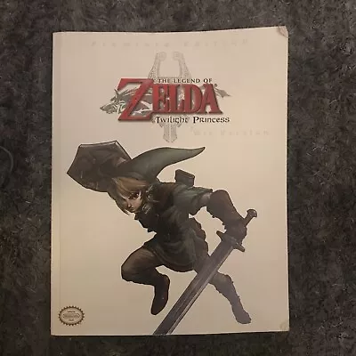 The Legend Of Zelda Twilight Princess Wii Strategy Guide Premiere Edition+POSTER • $15.99