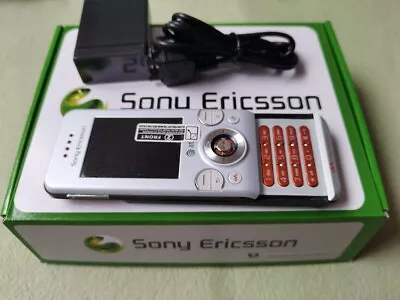 White Sony Ericsson W580i - Unlocked 2G Netwroks Keyboard Slide Mobile Phone • $59