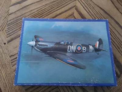 1986 Waddington Sanders Combat Airplanes # 990-2 Spitfire Puzzle • $7.22