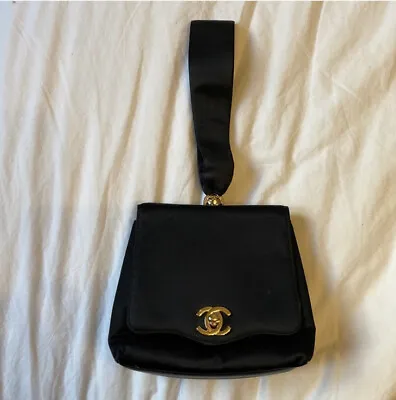 $1437 • Buy Chanel Vintage Mini CC Turn Lock Flap Party Evening Bag