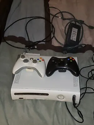 Microsoft Xbox 360 250 GB W/ 2 Controllers TESTED AND WORKING • $249.99