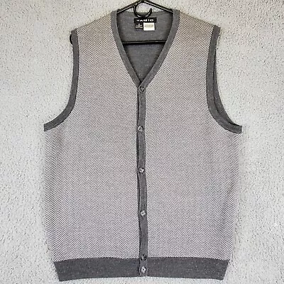 Tagio Mens Sweater Vest Medium Gray Herringbone Merino Wool Blend Button Down • $13.99