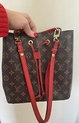 Louis Vuitton NeoNoe Handbag MM Poppy Brown Canvas • $495