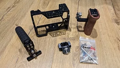 SmallRig Cage For Sony A7RIII/ A7III | Handles And Grips | Video Monitor Mount • £5.50