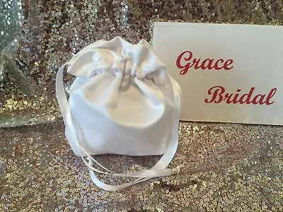 £6.99 • Buy WHITE SATIN DOLLY BAG IDEAL FOR HOLY COMMUNION OR BRIDESMAID **free Swatches**