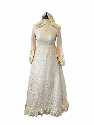 Vintage 1960’s Edwardian Style Cream Lace Wedding Dress With Cape Style Hood • £25