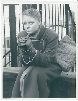 1983 Actress Jodi Foster Seen In Svengali Original News Service Photo • $14.99