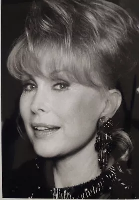 BARBARA EDEN 8x10 BW PHOTO I DREAM OF JEANNIE Hollywod Beauty • $3.98