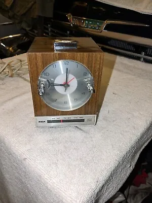 Vintage MCM RCA Clock Radio AM Cube Radio And Clock Both Work Great.Super Clean • $14.95