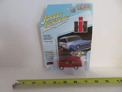 Johnny Lightning Classic Gold IH 1979 International Scout II Red 2021 MOC • $6