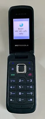 RARE Motorola W418G Tracfone Wireless Grey/Black Flip Phone STMTW418GB • $19