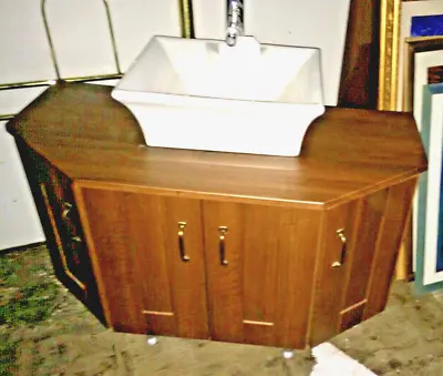 Ex-Showroom Display Walnut Finish VANITY UNIT + Fabulous Single Sink +Chrome Tap • £375