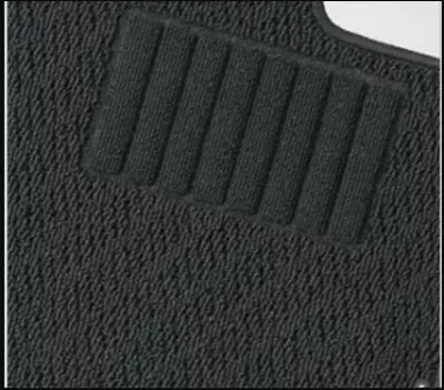 $20.99 • Buy **CLEARANCE** Genuine Mitsubishi Outlander 7 Seat 3rd Row Carpet Floor Mat 2012-