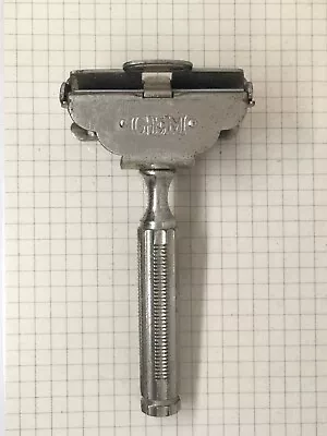 Vintage GEM 1912 Comb Style Single Edge Safety Razor  Made In USA With Blades • $30