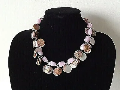 Vintage DG Pink Stone & Shell Necklace (L11-7I) • £8.99
