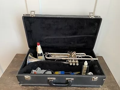 Vintage Vincent Bach Mercedes Silver Trumpet With Hardshell Case FREE SHIPPING • $775