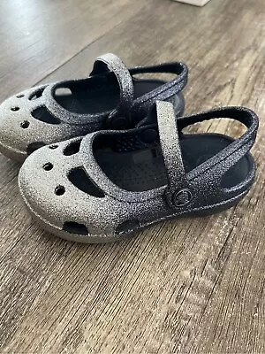 £14.68 • Buy Crocs Girl’s Size 6 Shayna Mary Jane Sandals Slip On Flat Shoes Silver Glitter