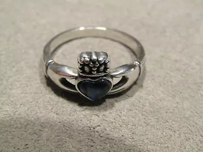 Vintage Sterling Silver Heart Hands Crown Abalone Ring WM Sz 8.5 • $10