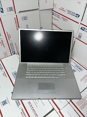 Apple PowerBook G4 17  Laptop A1013 Chime/Charges 1.0 Ghz 1GB For Parts  • $47.99
