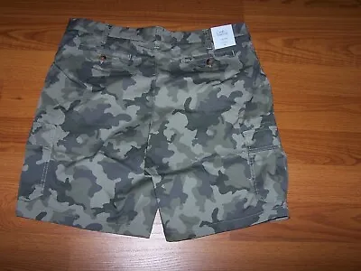 Size 40  Mens  Croft & Barrow Cargo Shorts (Camouflage) • $18.99