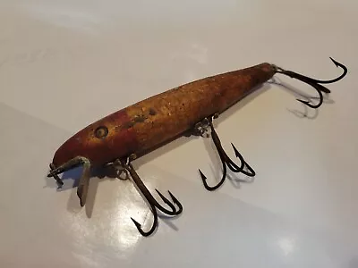 VINTAGE FISHING LURE WOODED Red And White 4.5  Pike • $14.99