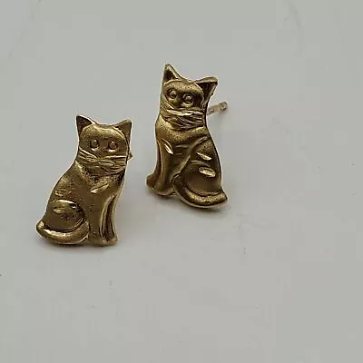 14K Yellow Gold Sitting Cat Stud Earrings   Marked Per Testing • $26