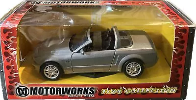 Motorworks 1:24 Collection 2004 Mustang GT Concept Convertible Silver NIB • $20