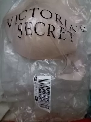 Victoria's Secret  Infinity Flex Wireless Perfect Shape Bra Sz 36DD • $18